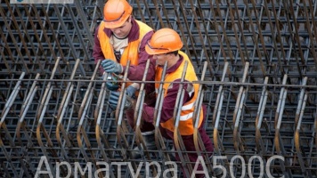 Сезонное падение цены на рифленую арматуру в России.!
