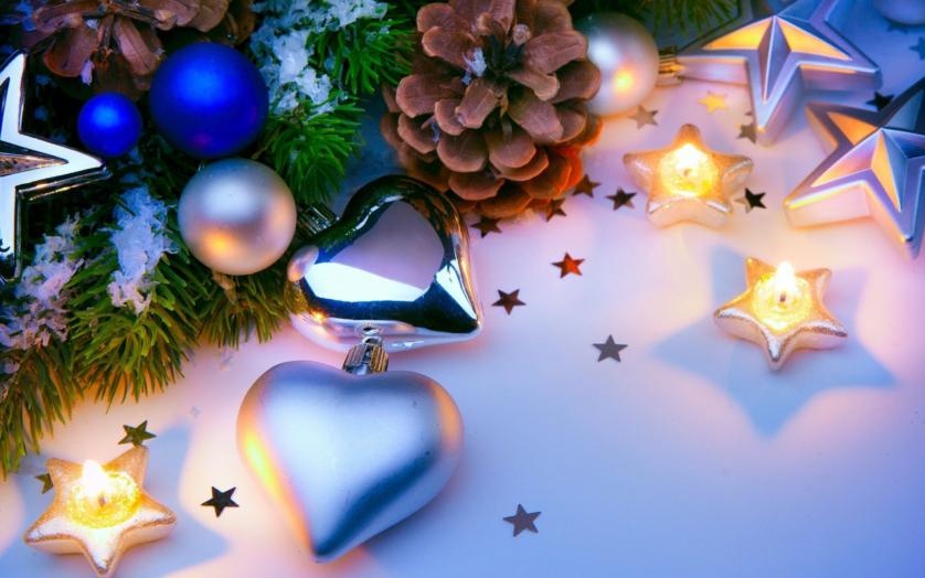 С наступающим Новым Годом!